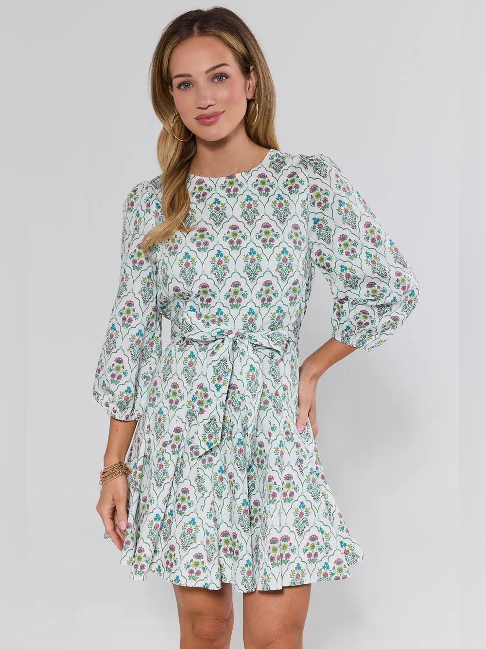 Avara Harper Green Floral Short Dress